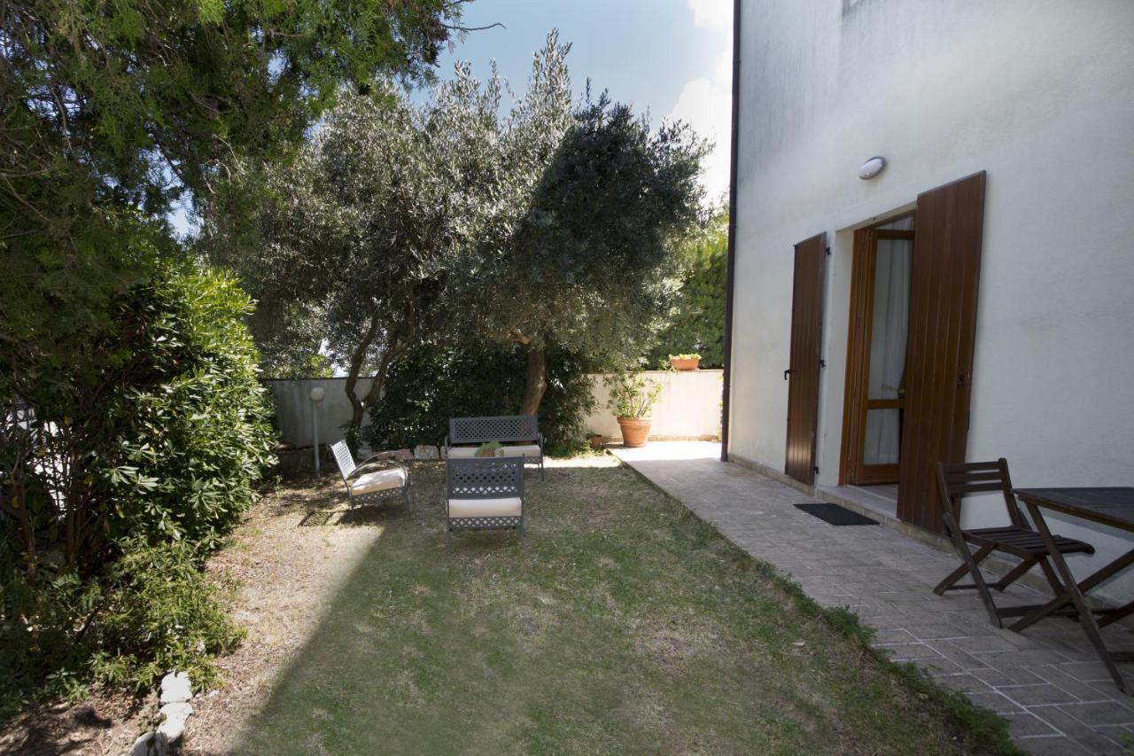 Brezza Del Conero Lägenhet Ancona Exteriör bild